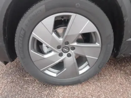 Photo 10 Opel Grandland  1.2 Turbo Hybrid 145ch Edition e-DCT6