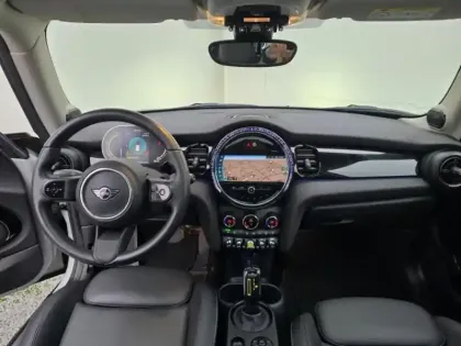 Photo 6 Mini Mini  Cooper SE 184ch Edition Premium Plus BVA 5CV