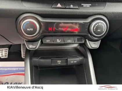 Photo 14 Kia Stonic  1.0 T-GDi 100ch GT Line
