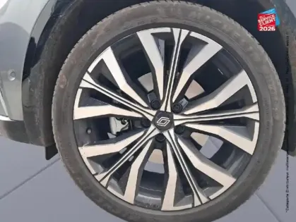 Photo 9 Renault Austral  1.2 E-Tech full hybrid 200ch Iconic- 23