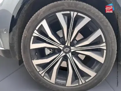 Photo 24 Renault Austral  1.2 E-Tech full hybrid 200ch Iconic- 23