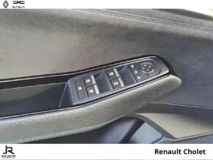 Photo 13 Renault Austral  1.2 E-Tech full hybrid 200ch Iconic esprit Alpine