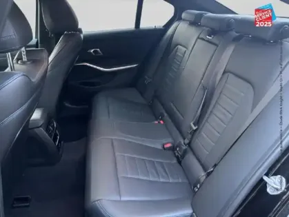 Photo 10 BMW Serie 3 Série 3 320dA xDrive 190ch M Sport