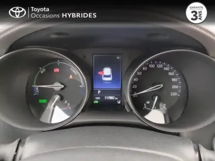 Photo 13 Toyota C-HR  122h Distinctive 2WD E-CVT MY22