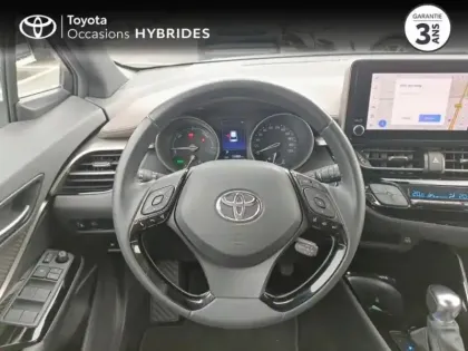 Photo 8 Toyota C-HR  122h Distinctive 2WD E-CVT MY22