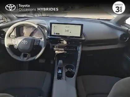 Photo 7 Toyota C-HR  2.0 Hybride Rechargeable 225ch Design MY25