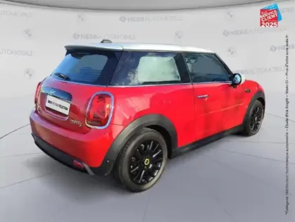 Photo 5 Mini Mini  Cooper SE 184ch Edition Premium BVA 5CV Siege chauf Camera