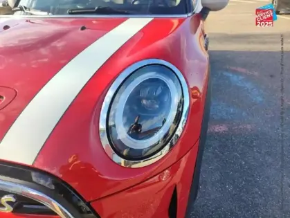 Photo 12 Mini Mini  Cooper SE 184ch Edition Premium BVA 5CV Siege chauf Camera