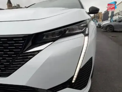 Photo 12 Peugeot 308  PHEV 225ch GT e-EAT8