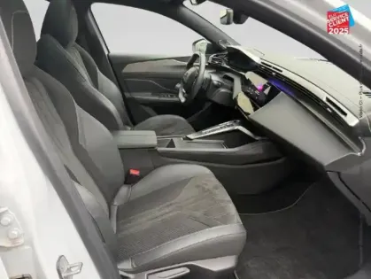 Photo 4 Peugeot 308  PHEV 225ch GT e-EAT8