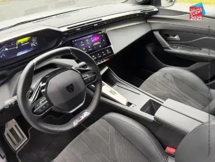 Photo 14 Peugeot 308  PHEV 225ch GT e-EAT8