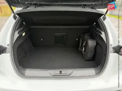 Photo 13 Peugeot 308  PHEV 225ch GT e-EAT8