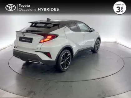 Photo 6 Toyota C-HR  122h GR-Sport 2WD E-CVT MY22