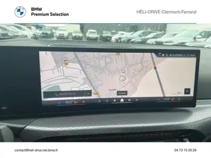 Photo 16 BMW Serie 3 Série 3 320dA xDrive 190ch M Sport