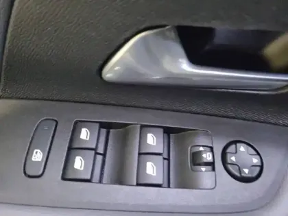 Photo 29 Opel Mokka  Electrique 136 ch & Batterie 50 kWh