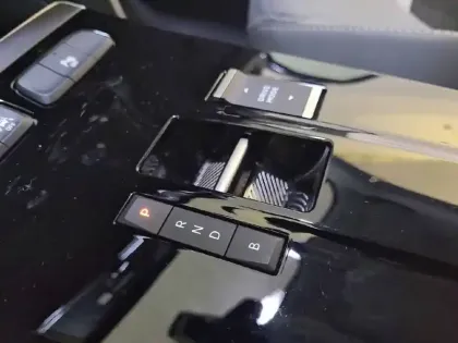 Photo 13 Opel Mokka  Electrique 136 ch & Batterie 50 kWh