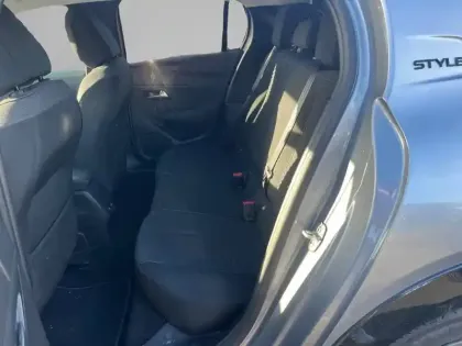 Photo 11 Peugeot 208  Electrique 50 kWh 136ch