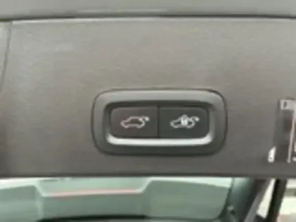 Photo 8 Volvo Xc40 Gén. I Ph1 Inscription Business 5