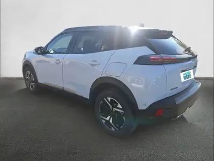 Photo 6 Peugeot 2008  Hybrid 145 e-DCS6