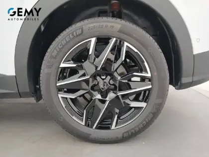 Photo 10 Peugeot 3008  Hybrid 145 e-DCS6