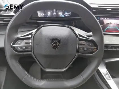 Photo 15 Peugeot 308  SW BlueHDi 130ch S&S BVM6