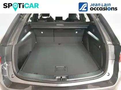 Photo 2 Toyota Corolla  Touring Sports Hybride 178ch