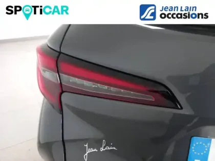 Photo 13 Toyota Corolla  Touring Sports Hybride 178ch