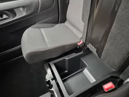 Photo 27 Peugeot Partner  FOURGON M 650 KG BLUEHDI 130 S&S EAT8