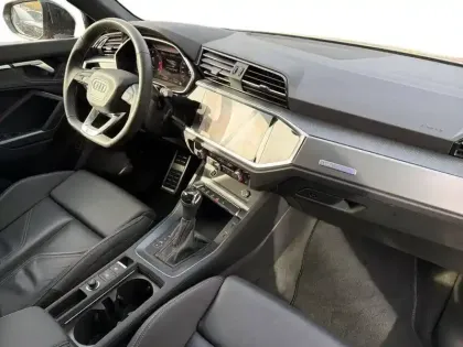 Photo 8 Audi Q3  35 TDI 150 ch S tronic 7