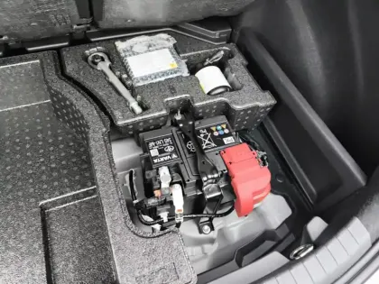 Photo 51 Toyota Corolla  Touring Sports Hybride 196ch