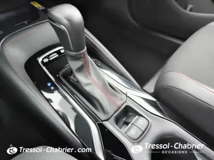 Photo 16 Toyota Corolla  Touring Sports Hybride 196ch