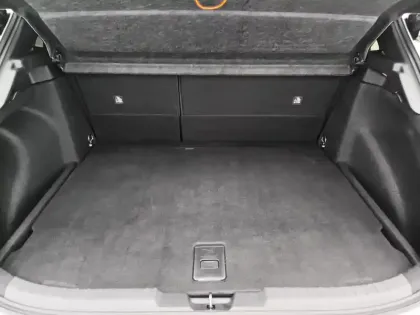 Photo 33 Toyota Corolla  Touring Sports Hybride 196ch