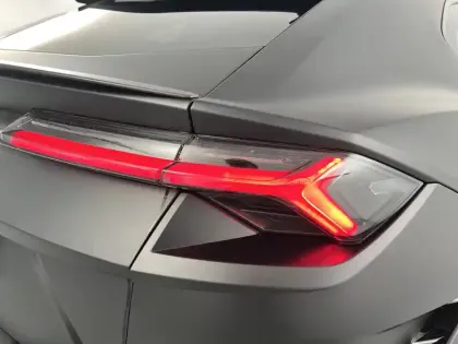 Photo 10 Lamborghini Urus  4.0 V8 666 ch BVA8