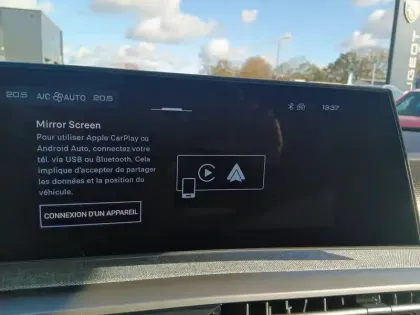 Photo 18 Peugeot 3008  Hybrid 145 e-DCS6