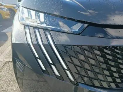 Photo 36 Peugeot 3008  Hybrid 145 e-DCS6