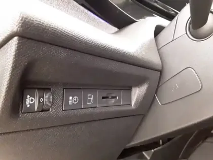 Photo 46 Peugeot 308  PHEV 180 e-EAT8