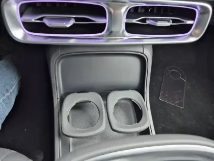 Photo 18 Leapmotor B10  BEV 67.1 kWh - 160 kW