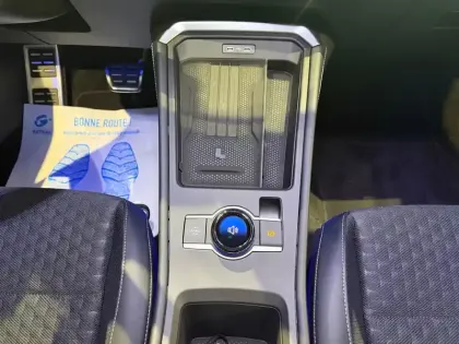 Photo 12 Volkswagen T-roc  1.5 eTSI EVO2 Hybrid 150 ch DSG7