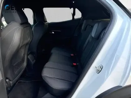 Photo 9 Peugeot 2008  Electrique 136 ch