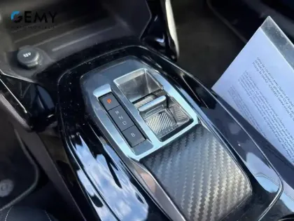 Photo 15 Peugeot 2008  Electrique 136 ch