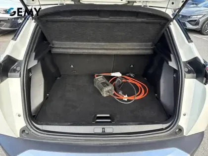 Photo 5 Peugeot 2008  Electrique 136 ch