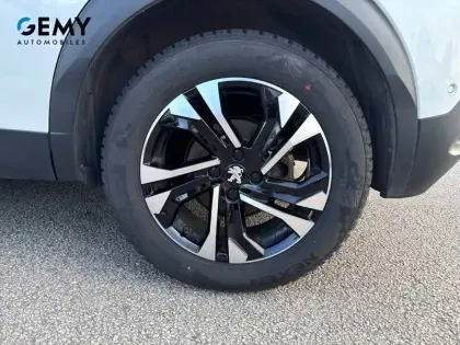Photo 10 Peugeot 2008  Electrique 136 ch