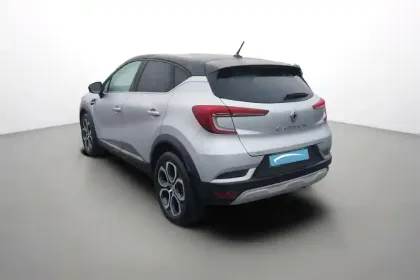 Photo 8 Renault Captur  TCe 140 EDC - 21