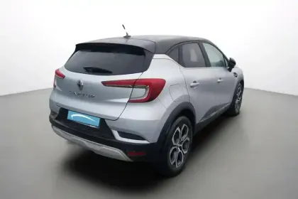 Photo 10 Renault Captur  TCe 140 EDC - 21