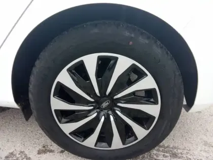 Photo 120 Ford Fiesta  1.0 Flexifuel 95 ch S&S BVM6