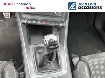 Photo 12 Audi Q3  35 TFSI 150 ch