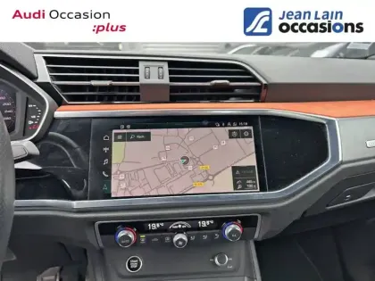 Photo 14 Audi Q3  35 TFSI 150 ch