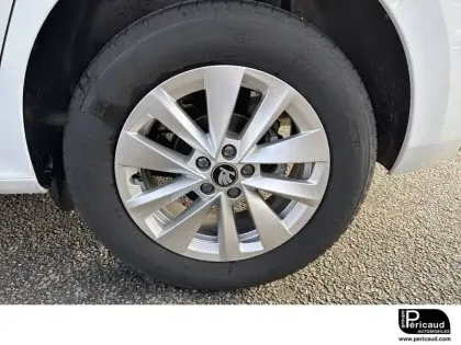 Photo 9 Skoda Kamiq  1.0 TSI Evo 2 116 ch DSG7