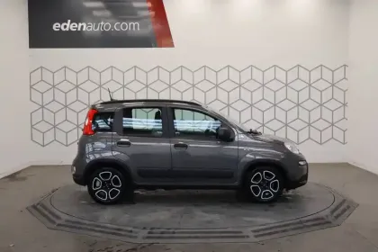 Photo 12 Fiat Panda  1.0 70 ch Hybride BSG S/S