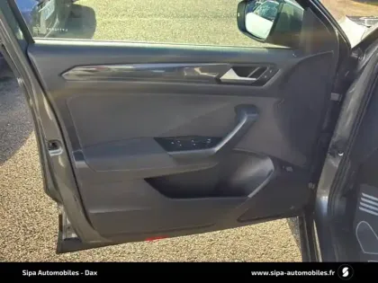 Photo 20 Volkswagen T-roc  1.5 TSI 150 EVO Start/Stop DSG7